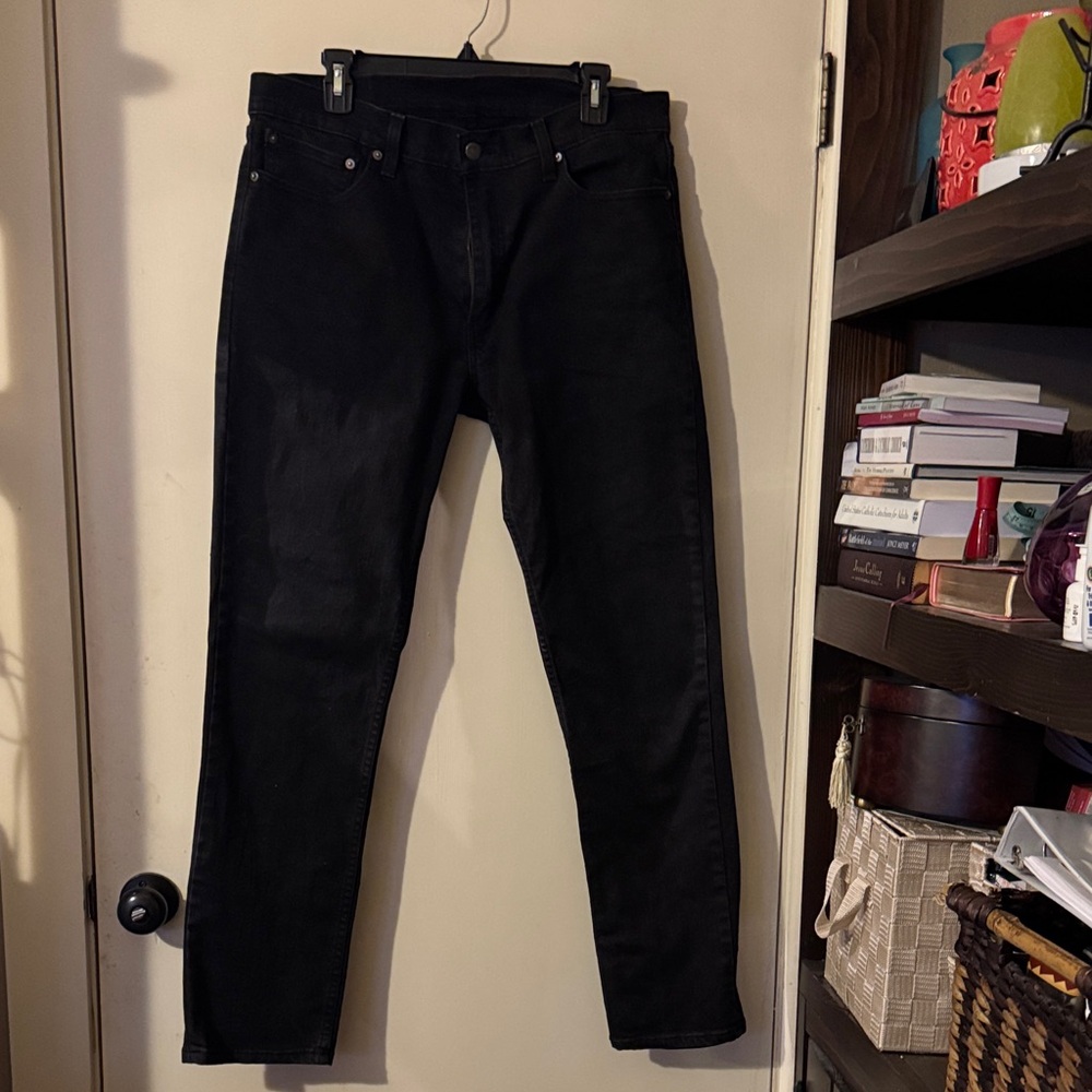 Levi's Men's Midnight Black Straight Jeans